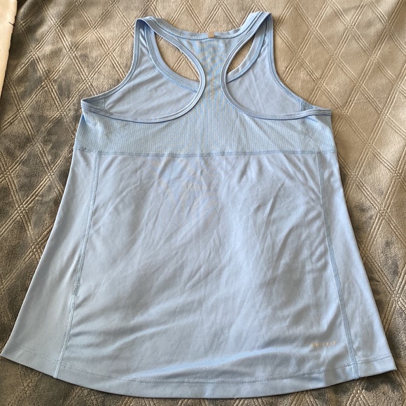 Nike Racerback - Picture 4 of 4